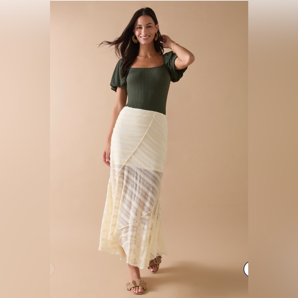 New Francesca’s Amy Crochet Elegant Draped Hem Cream Maxi Skirt